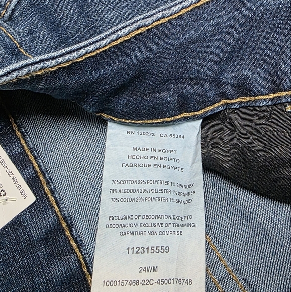 LEE Regular Fit Midrise Fit Denim Capris- Women's Plus Size 24 NWT - Picture 6 of 6